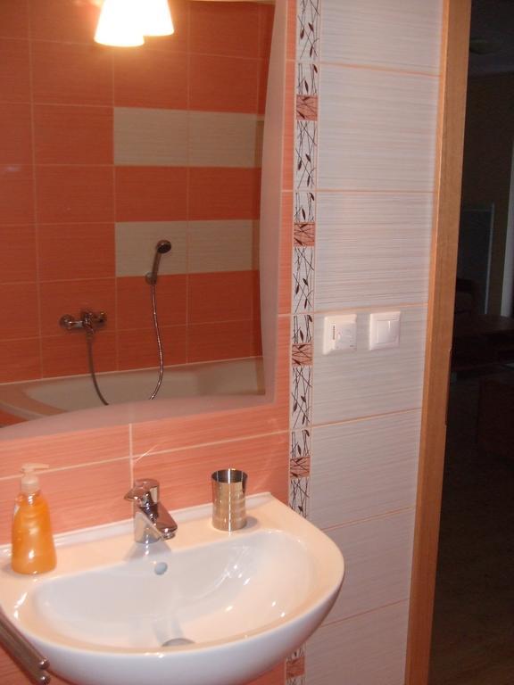 Rodinny Apartman Slnecnica Tále Kültér fotó
